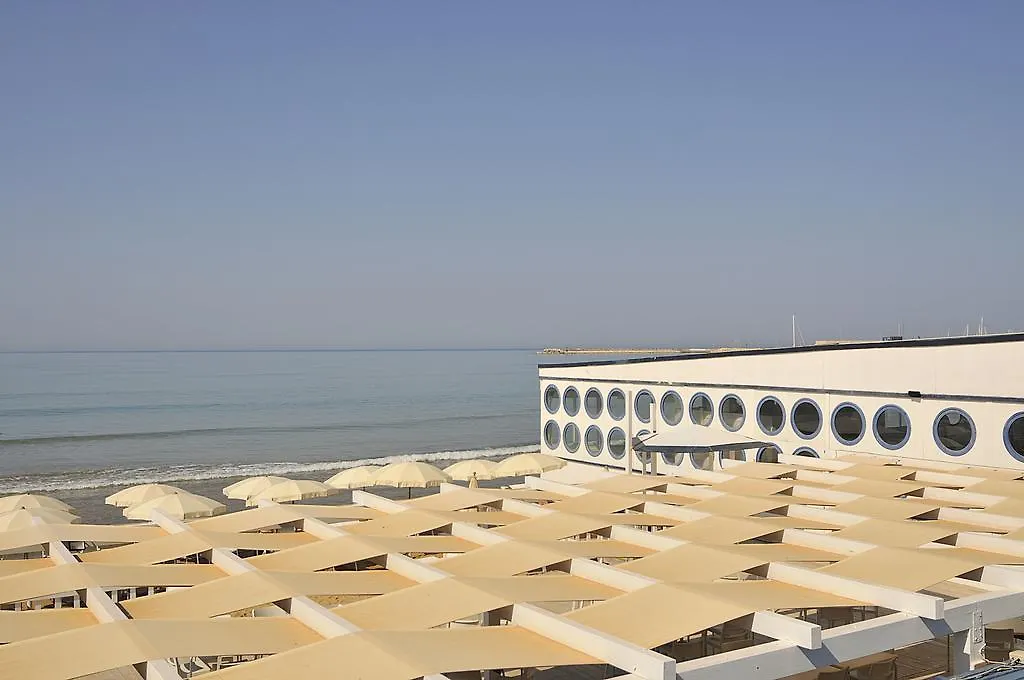 Delposto Marina Di Ragusa Sr 0*,  Italia